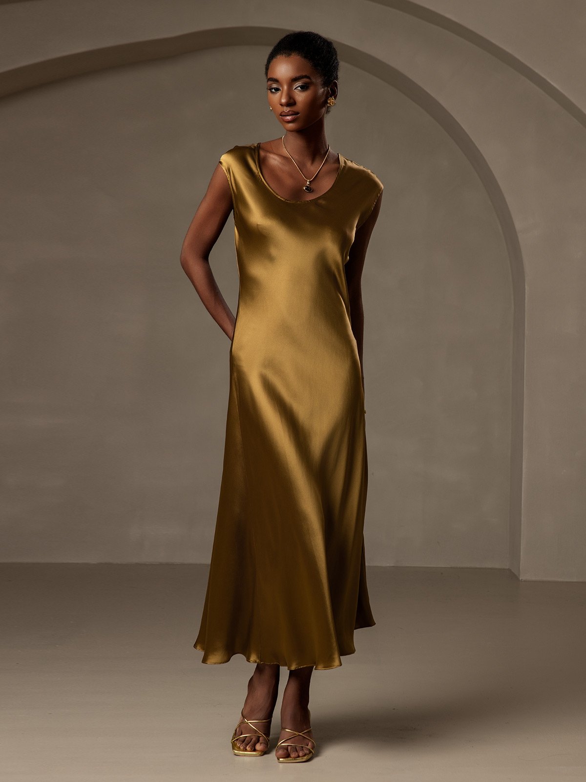 MFLLONDON | Silk Cap Sleeve Round Neck Midi Dress