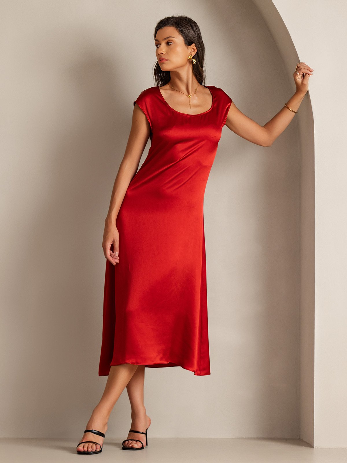 MFLLONDON | Silk Cap Sleeve Round Neck Midi Dress