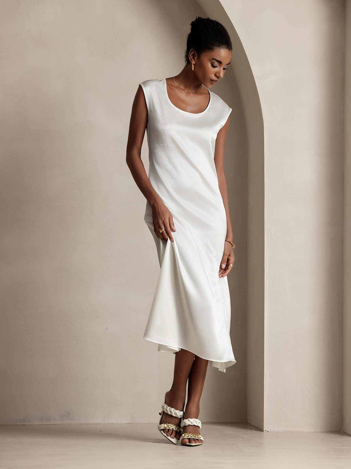 MFLLONDON | Silk Cap Sleeve Round Neck Midi Dress
