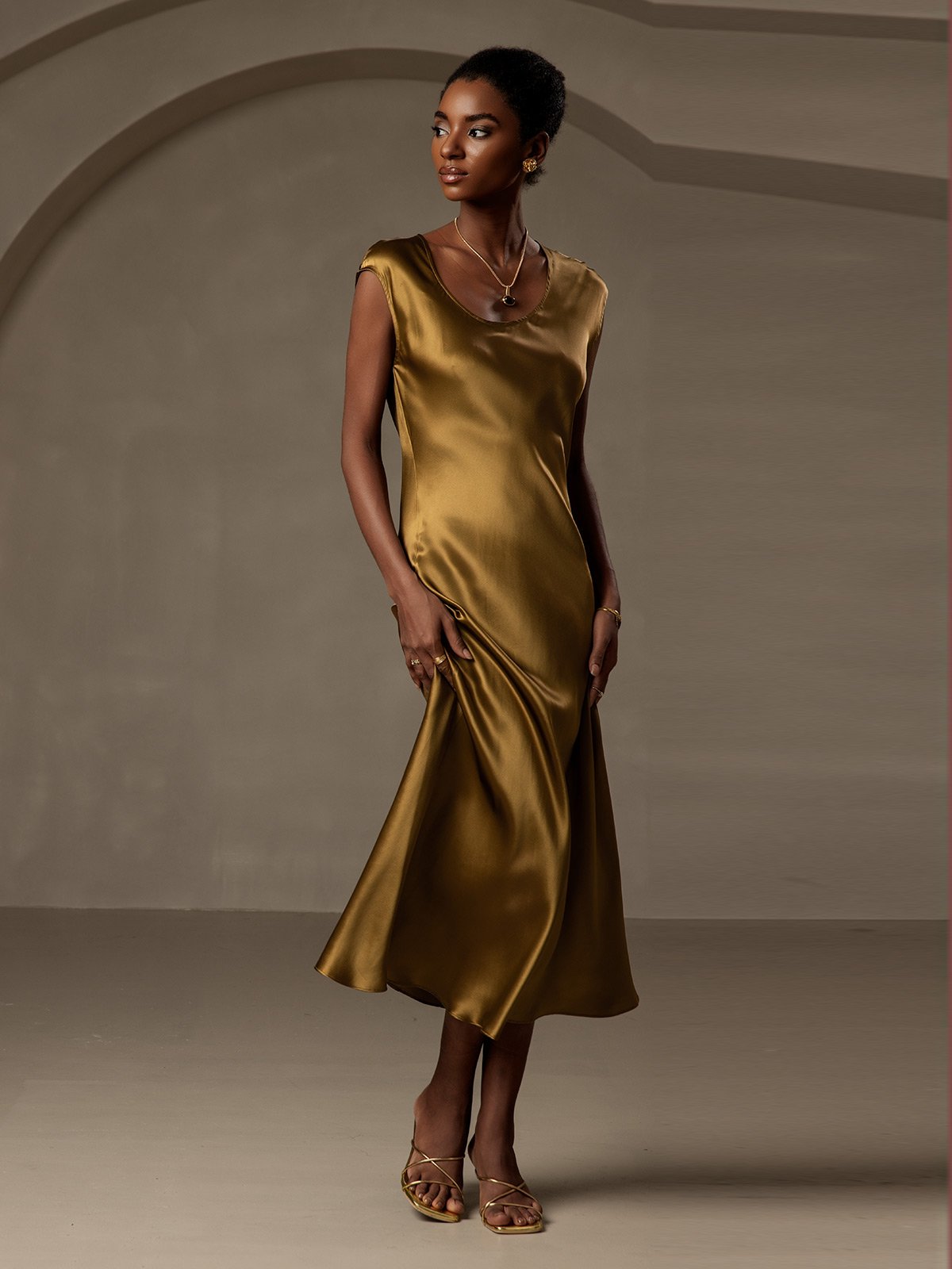 MFLLONDON | Silk Cap Sleeve Round Neck Midi Dress