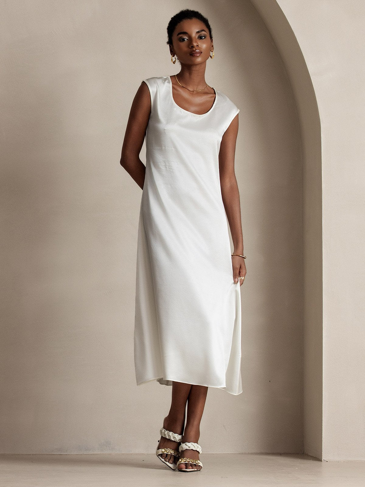 MFLLONDON | Silk Cap Sleeve Round Neck Midi Dress