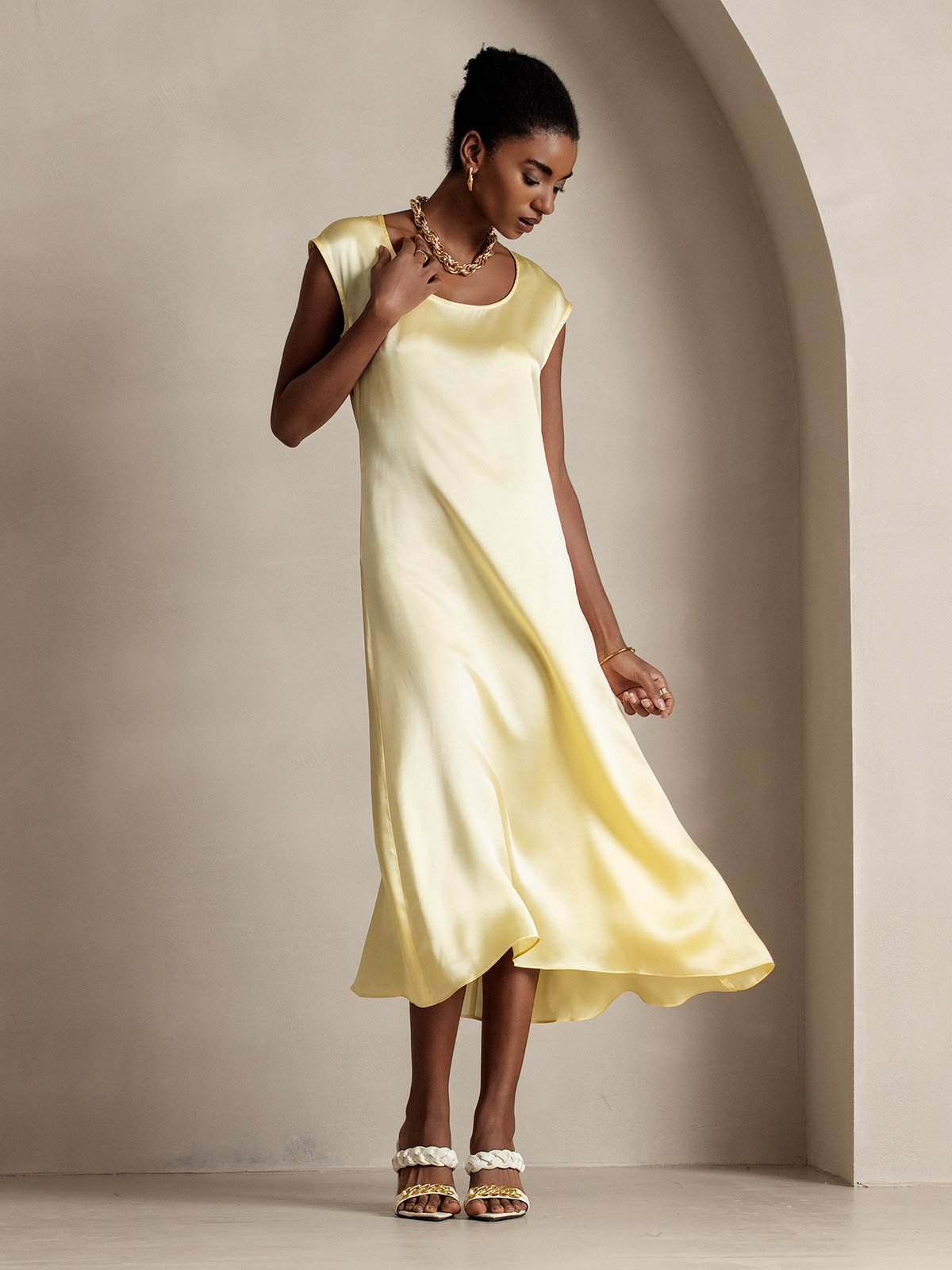 MFLLONDON | Silk Cap Sleeve Round Neck Midi Dress